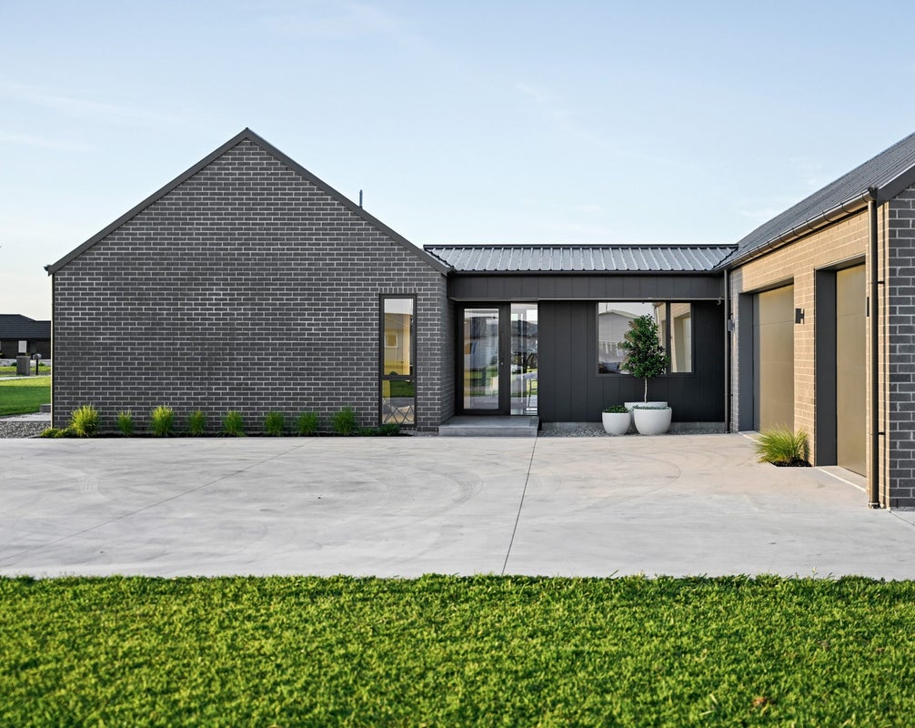 75 Orchardist Way, Ngahinapouri, Waipa, Waikato - Carousel 1