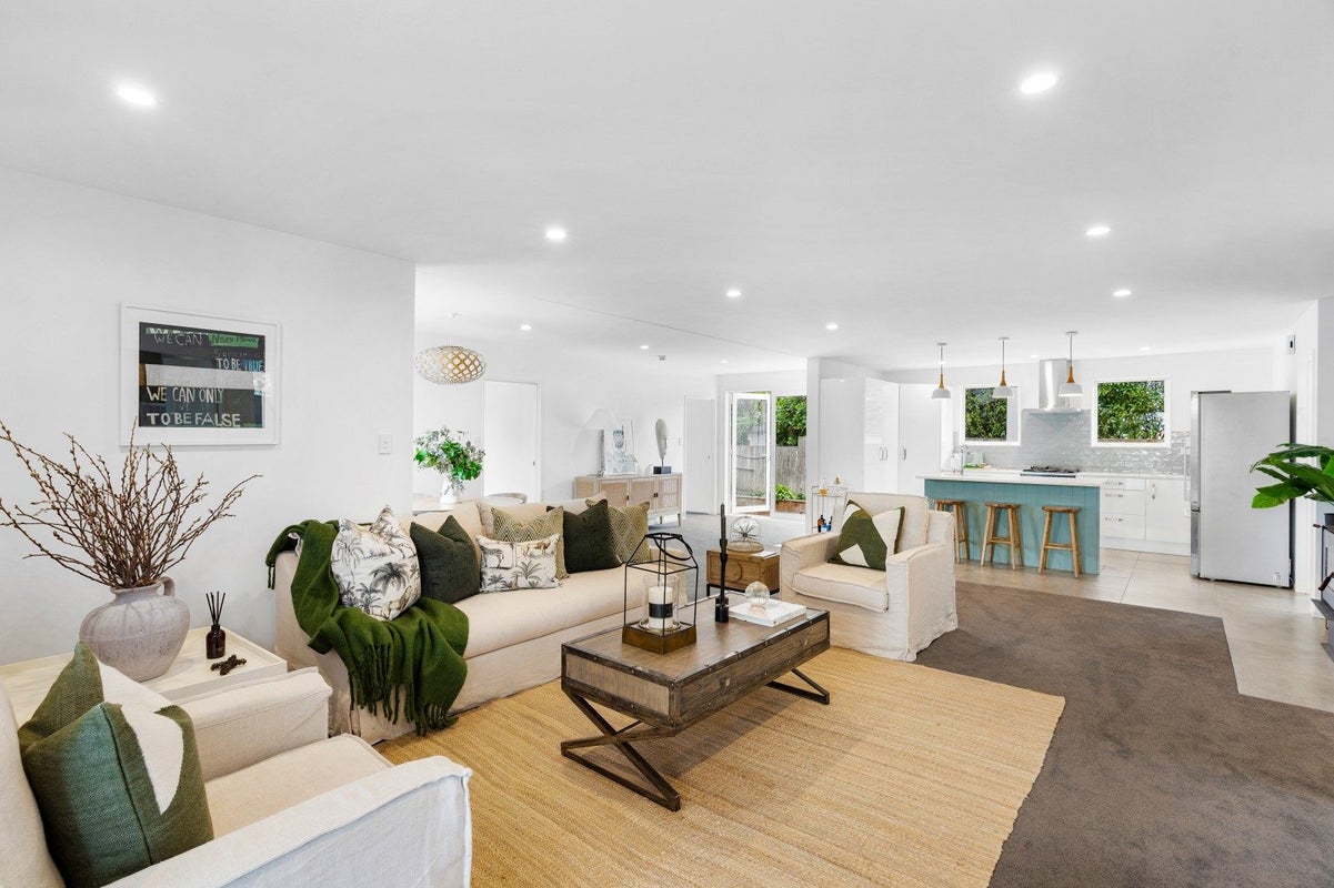 5 Beach Road, Haumoana, Haumoana - Carousel 1