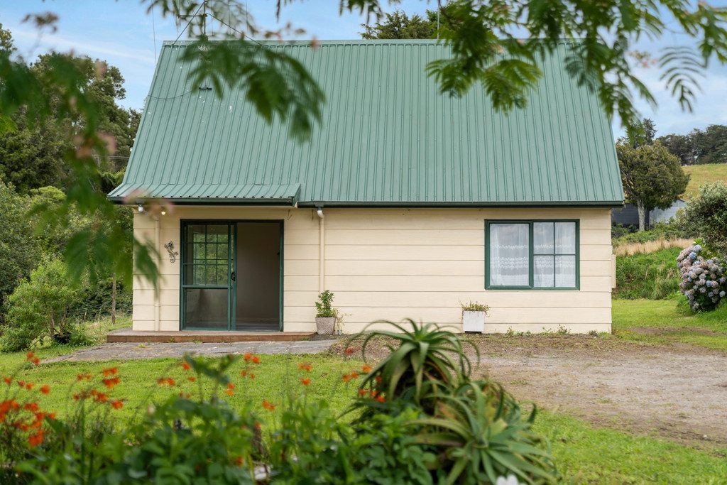 69B Valley View Road, Lower Kaimai, Tauranga - Carousel 2