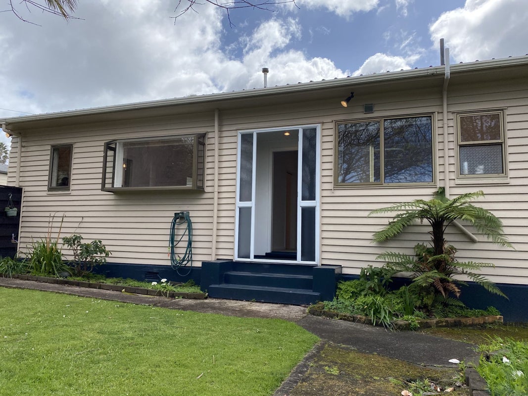 22 William Avenue, Greenlane, Auckland - Carousel 25