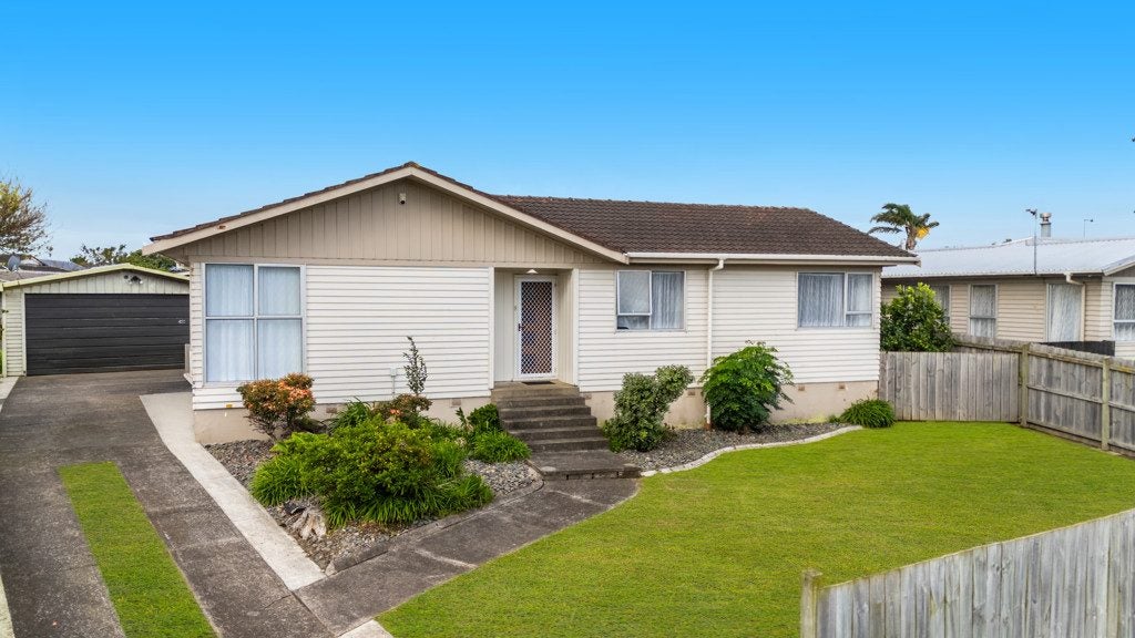 5 Bedlington Avenue, Manurewa, Auckland - Carousel 1
