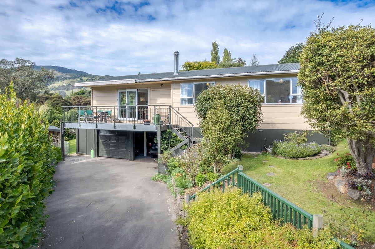 9 Kotlowski Road, Takamatua, Akaroa - Carousel 1
