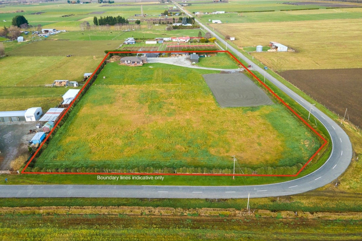 188 Orakipaoa Island Road, Milford - Carousel 26