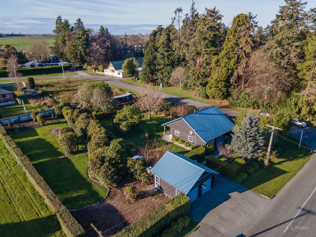 100 Oak Street, Orari - Carousel 26