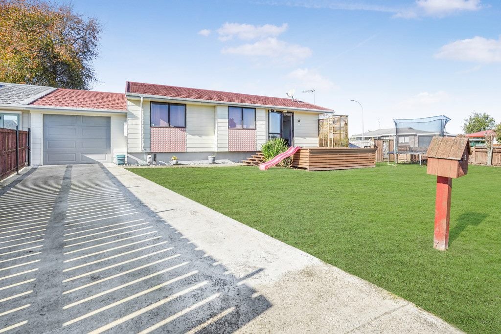2 Flemington Place, Nawton, Hamilton - Carousel 1