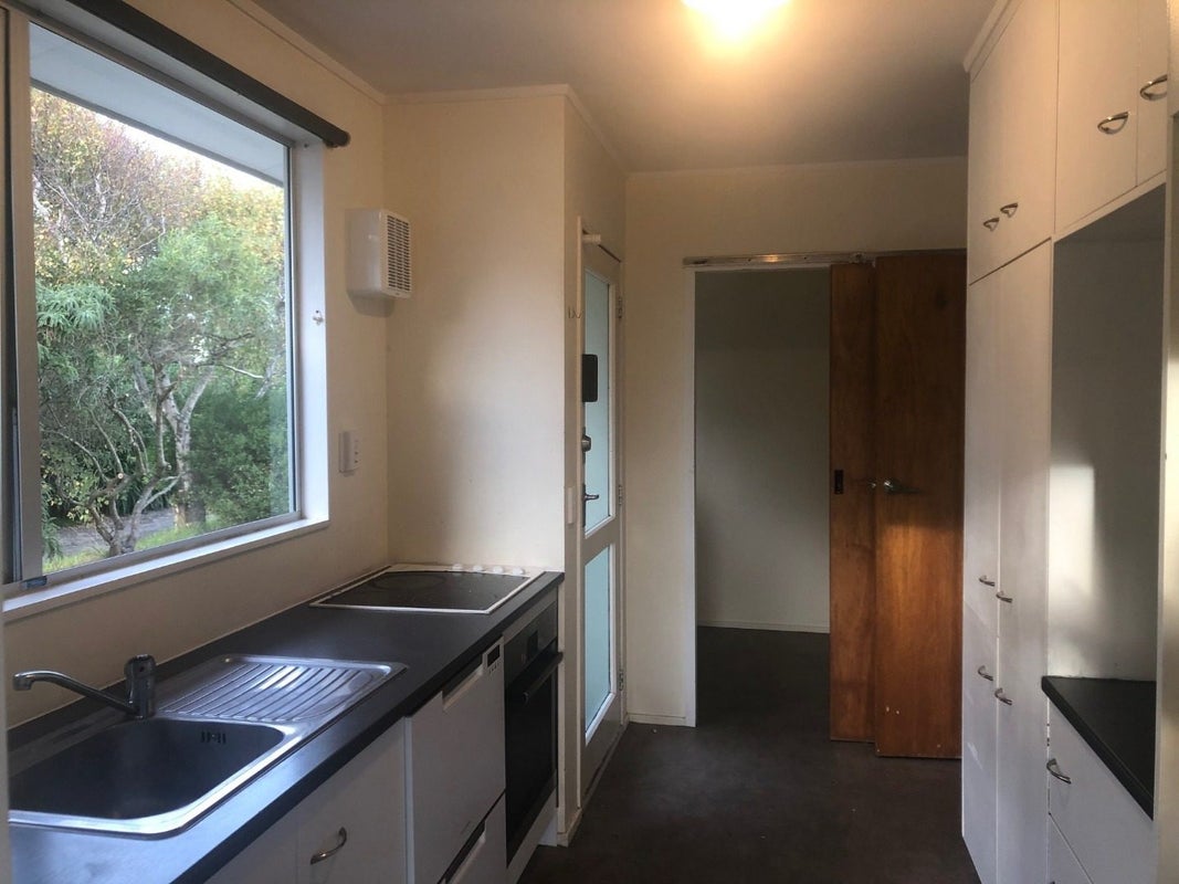 2/17 Donovan Road, Paraparaumu Beach, Paraparaumu - Carousel 2