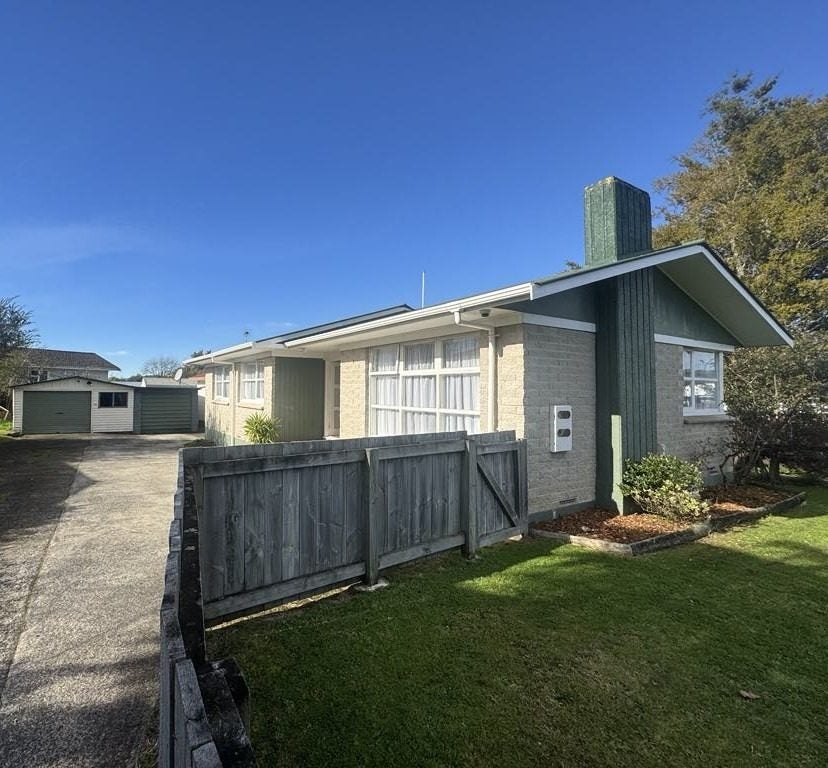 14A Gem Street, Pukehangi, Rotorua - Carousel 1