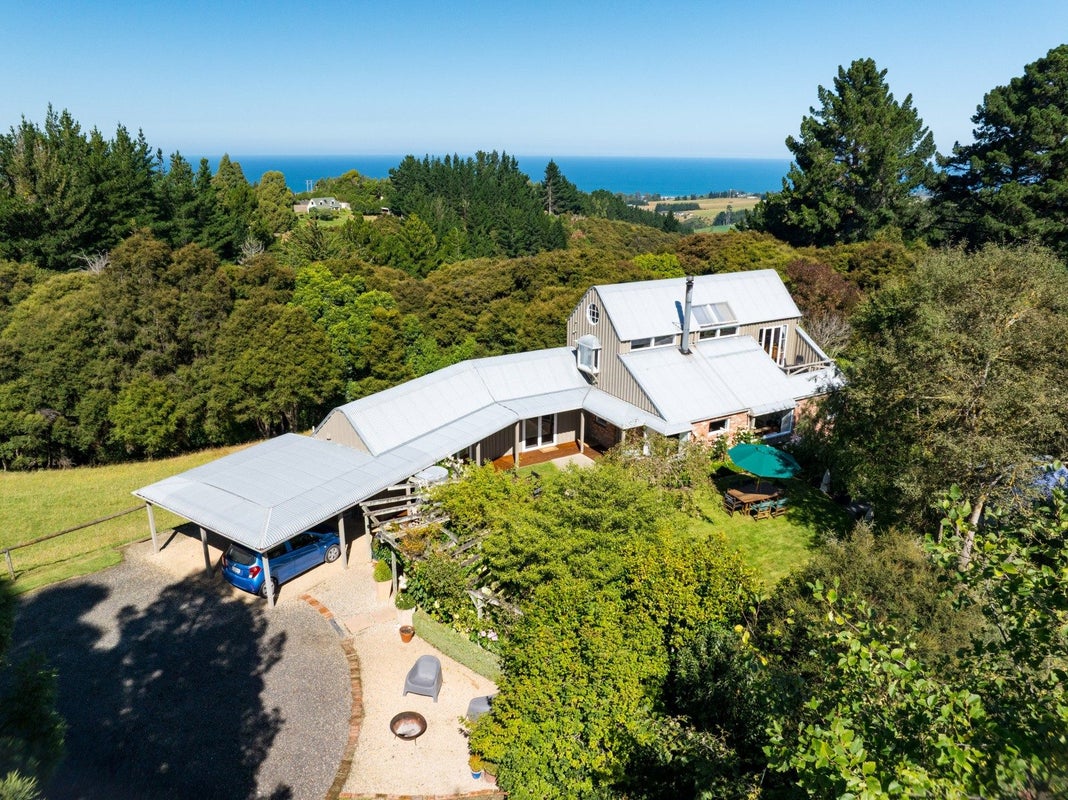 54 Scurr Road, Scroggs Hill, Dunedin - Carousel 1