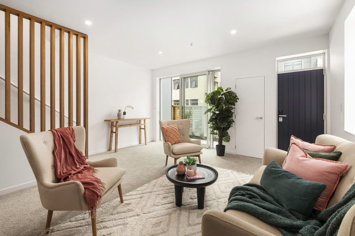 6/30 Pirie Street, Mount Victoria, Wellington - Carousel 2