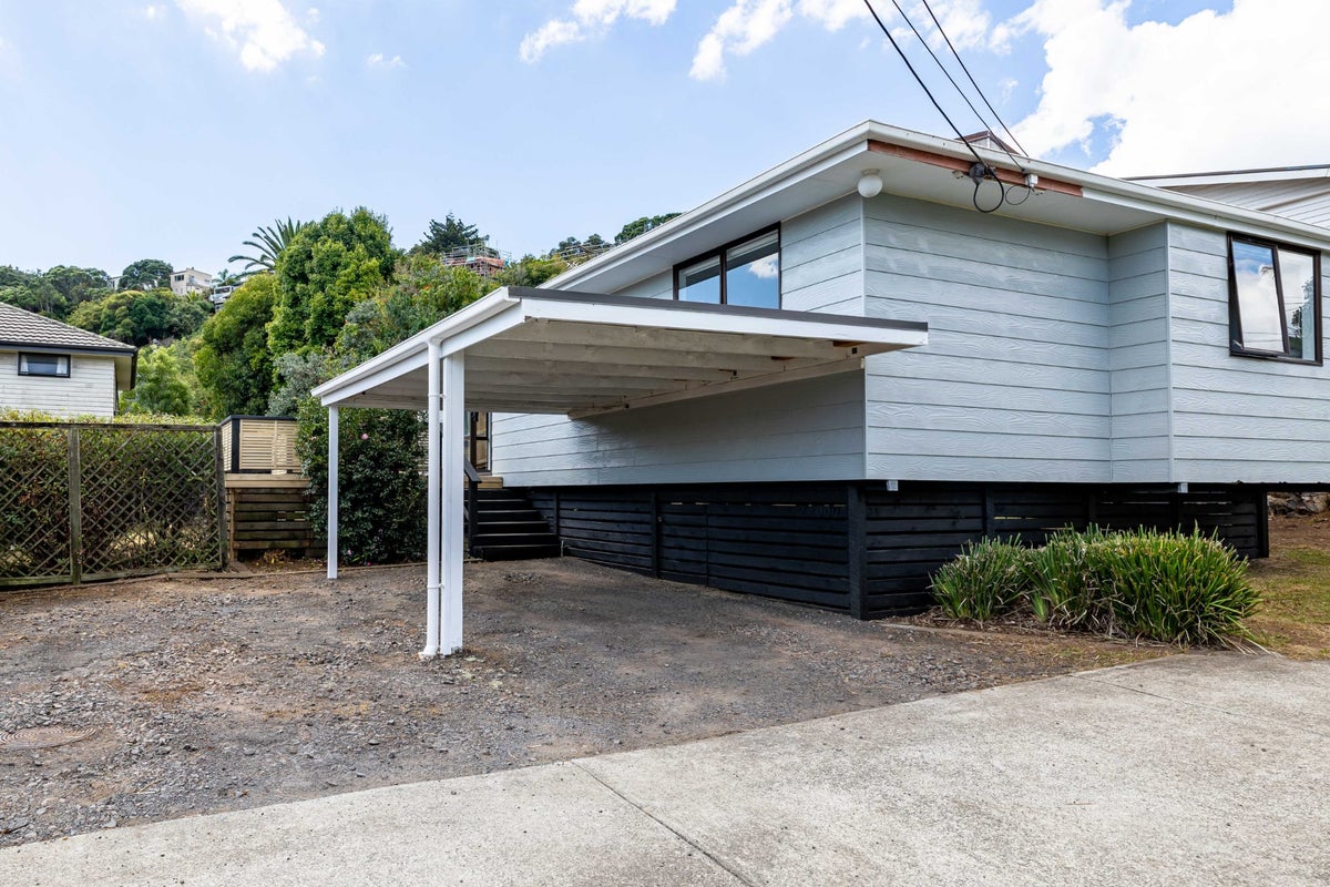 1/900A Mount Eden Road, Three Kings, Auckland - Carousel 25