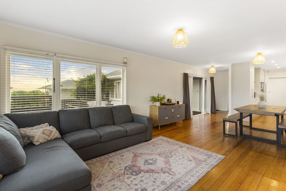 75 Commissariat Road, Mount Wellington, Auckland - Carousel 2