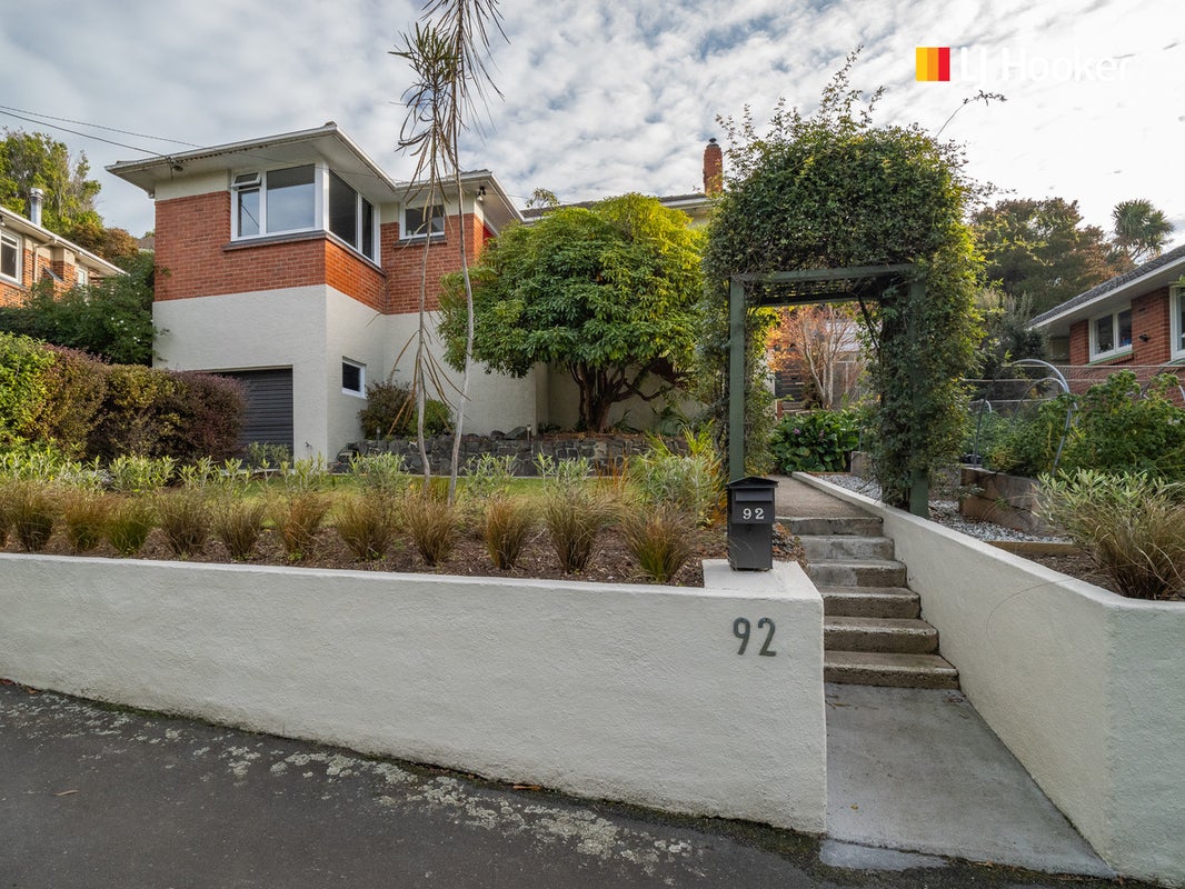 92 Easther Crescent, Kew, Dunedin - Carousel 2