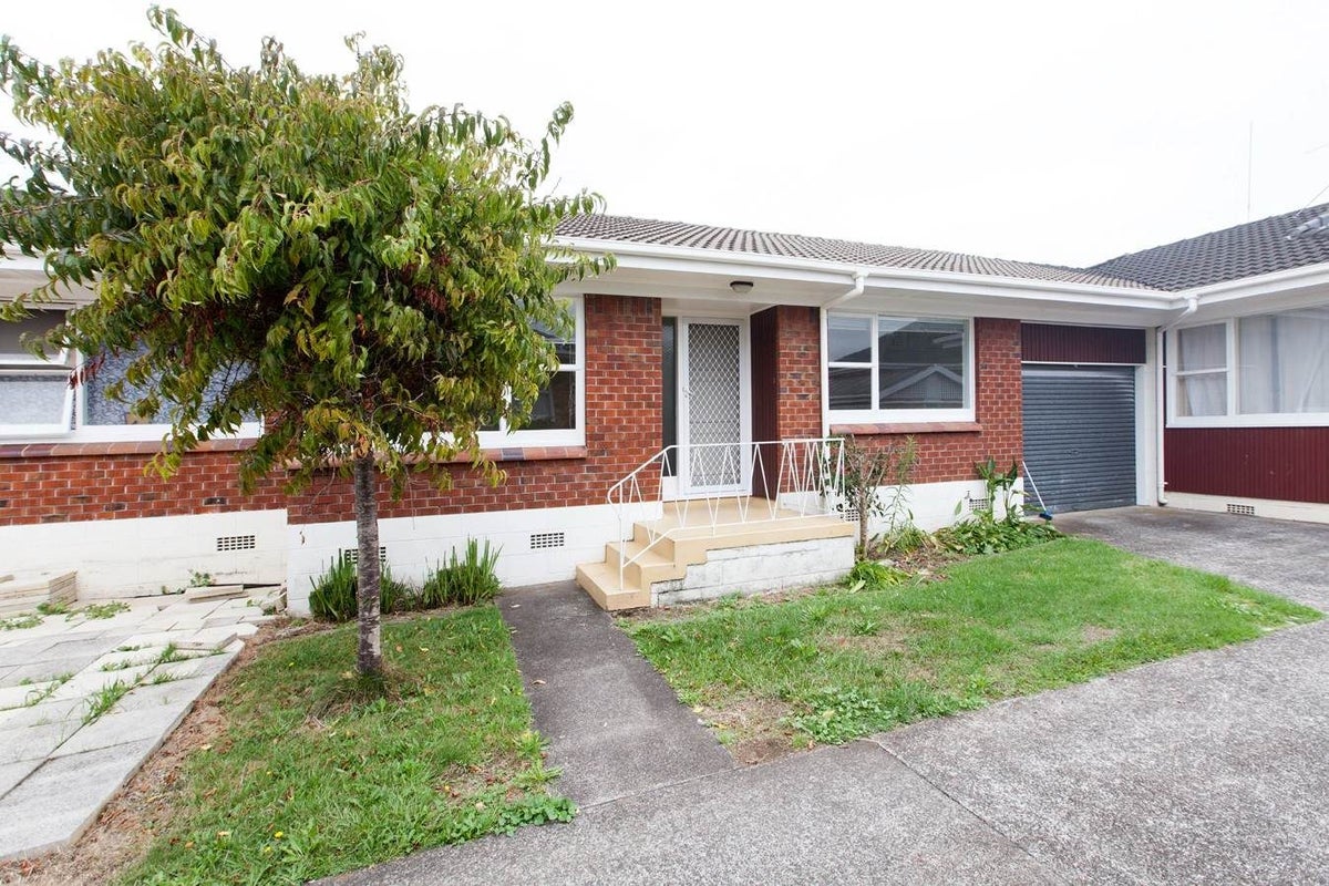 3/849 Manukau Road, Onehunga, Auckland - Carousel 1