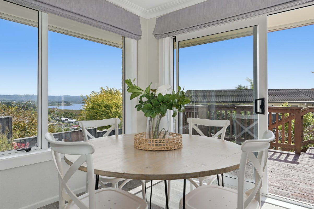 12A Bennett Street, Otumoetai, Tauranga - Carousel 2