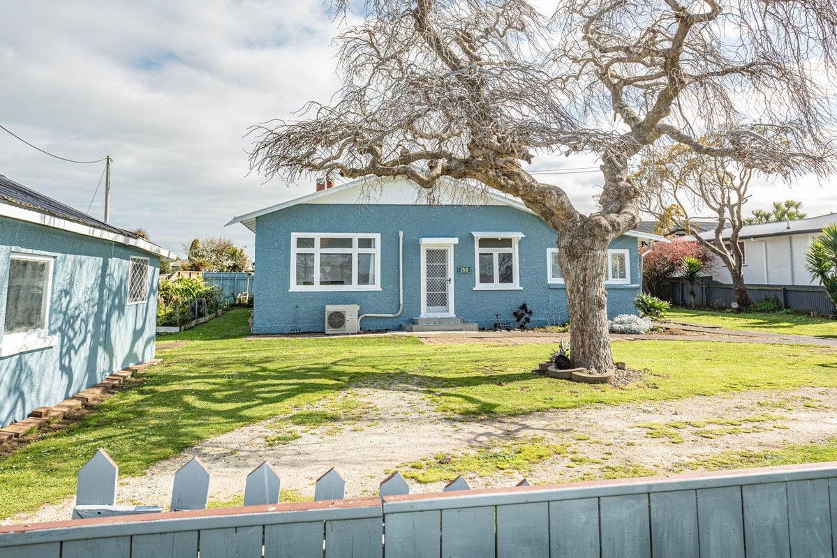 152 Parsons Street, Springvale, Whanganui - Carousel 1