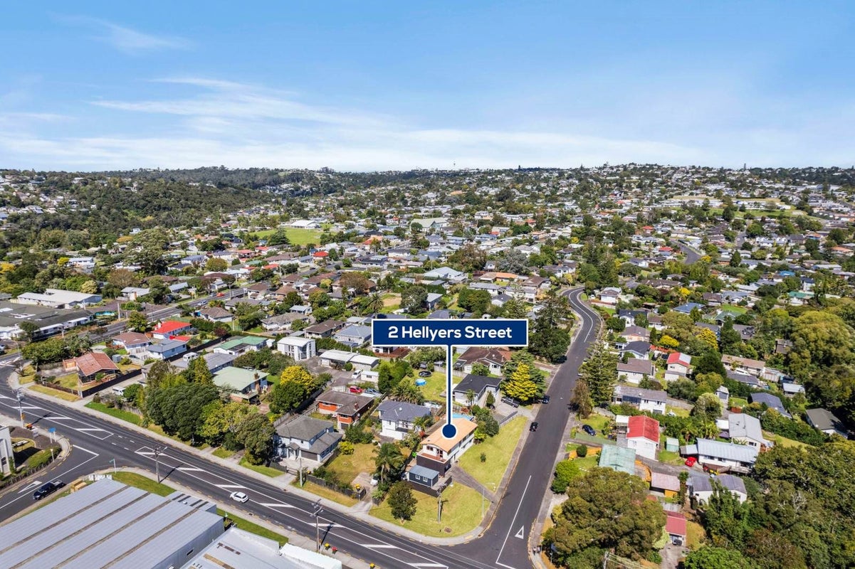 2 Hellyers Street, Birkdale, Auckland - Carousel 2