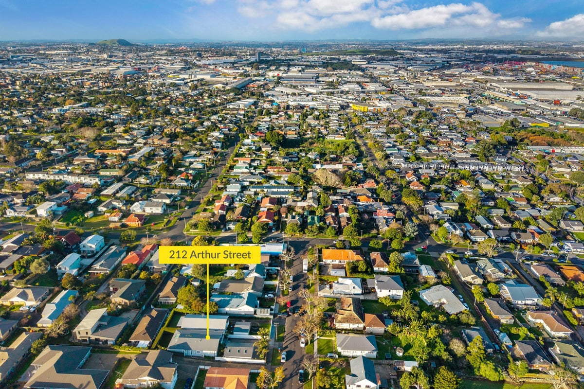 212 Arthur Street, Onehunga, Auckland - Carousel 32