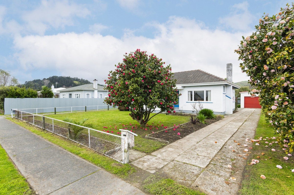3 Turenne Street, Inner Kaiti, Gisborne - Carousel 18