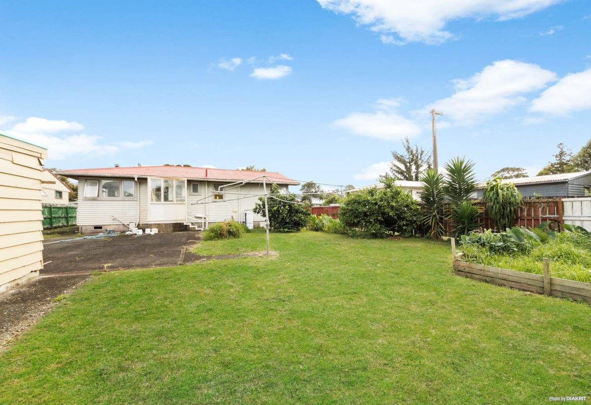 7 Ascot Avenue, Henderson, Auckland - Carousel 11