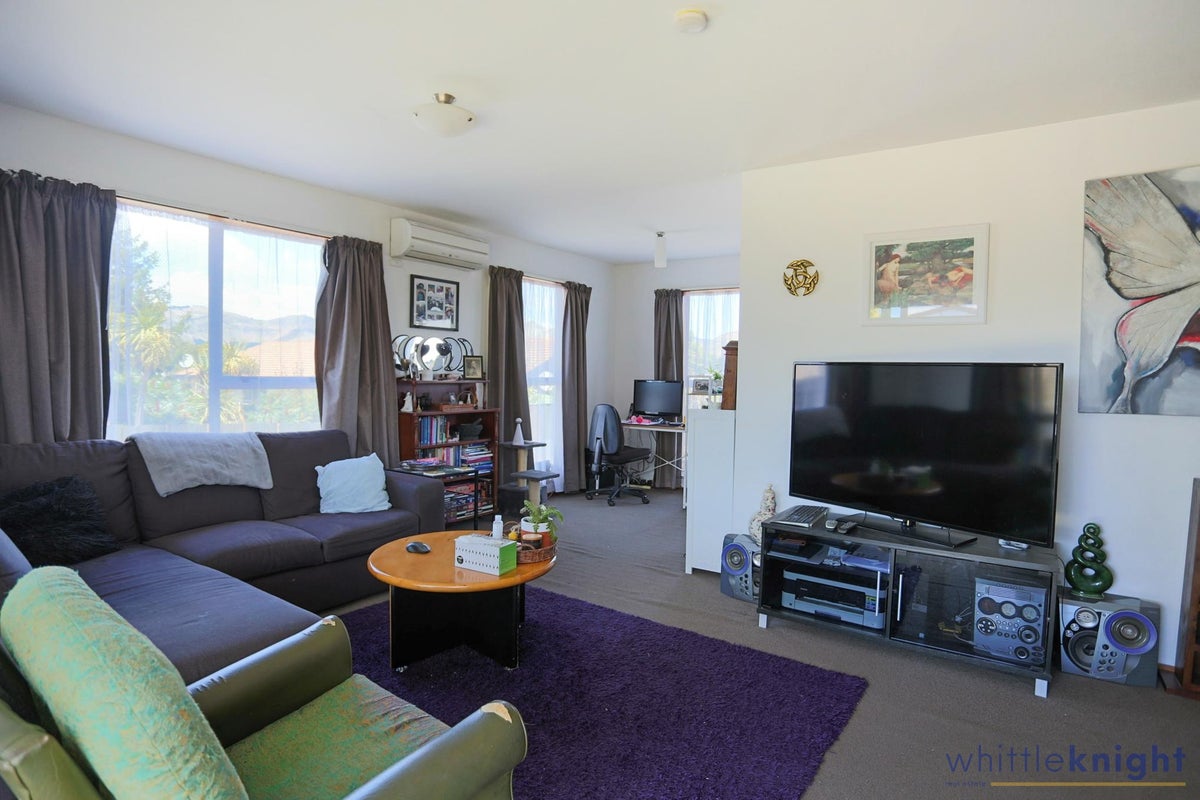 3 Shire Lane, Woolston, Christchurch - Carousel 2