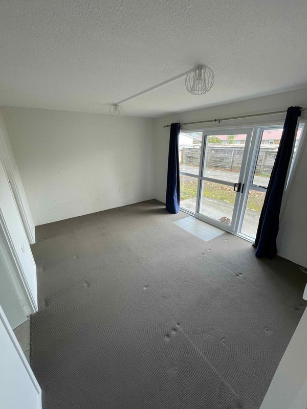 2/21 Patterson Street, Sandringham, Auckland - Carousel 1