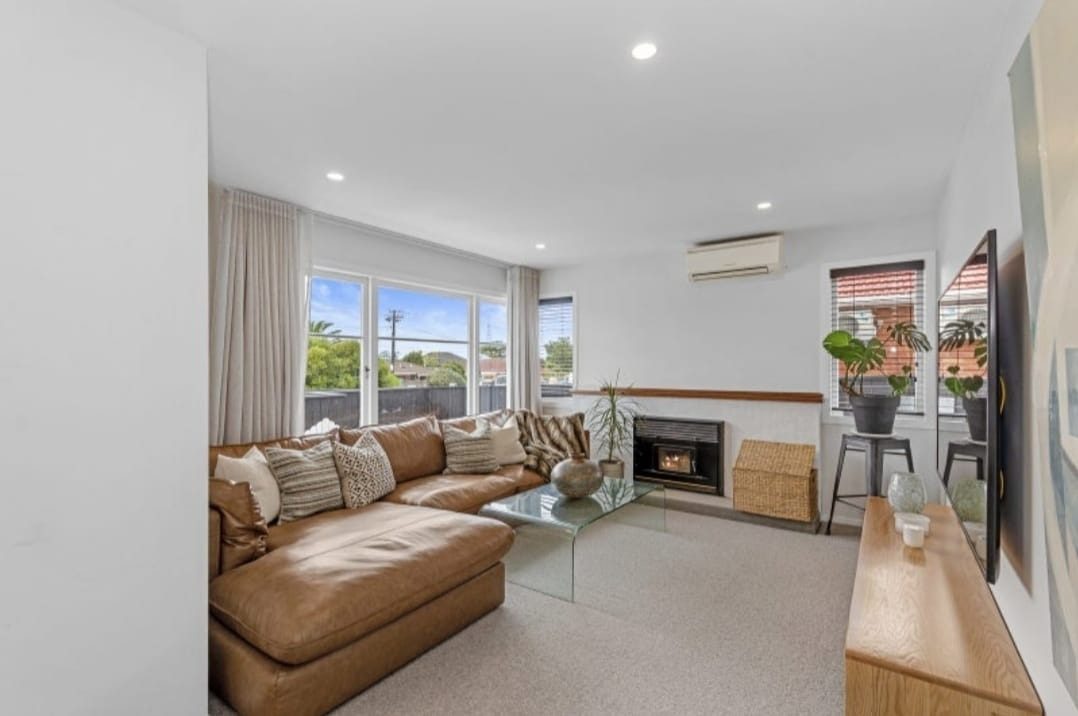 3C Paton Avenue, Te Atatu South, Auckland - Carousel 2