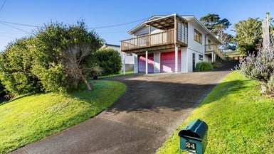24 Scott Road, Stanmore Bay, Whangaparaoa - Carousel 1