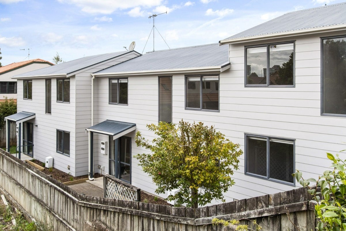 33A Pembroke Street, Hamilton Lake, Hamilton - Carousel 18