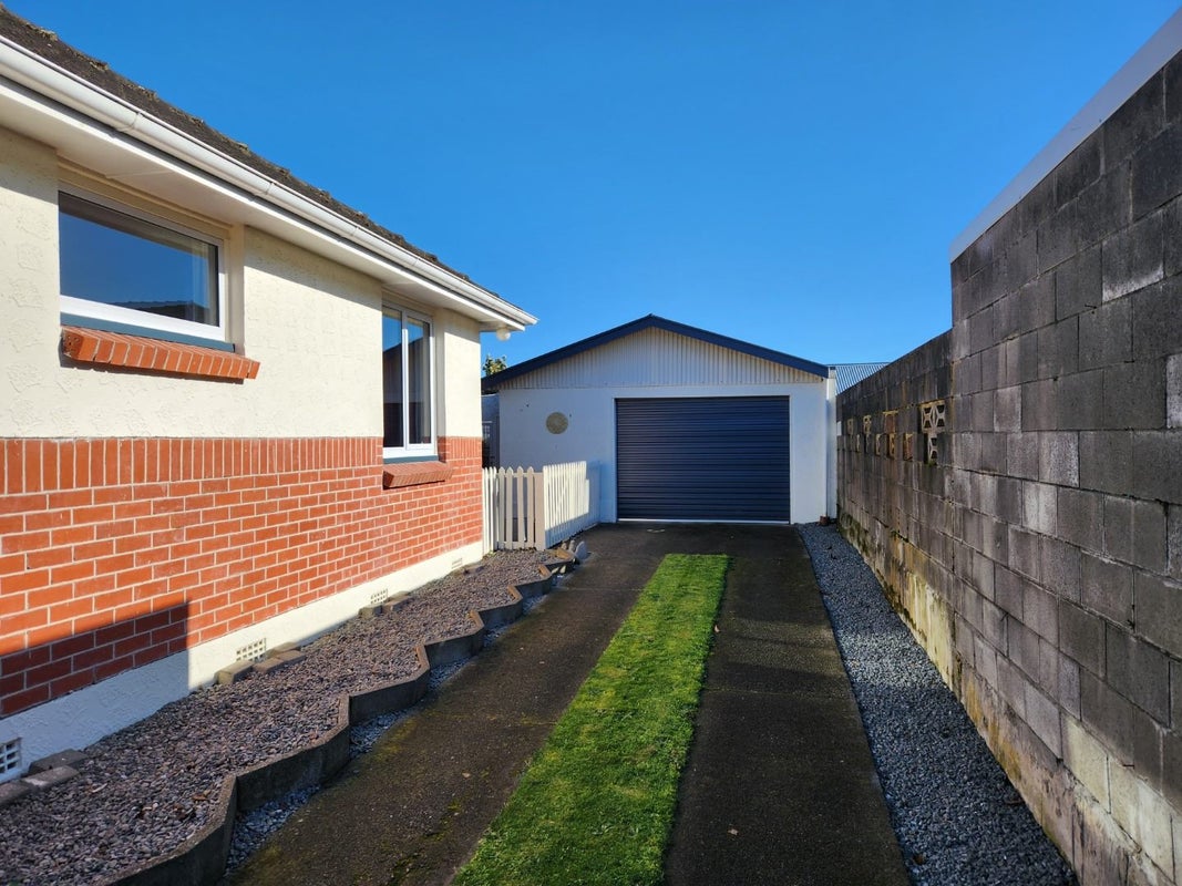 51 Totara Park Road, Clouston Park, Upper Hutt - Carousel 15