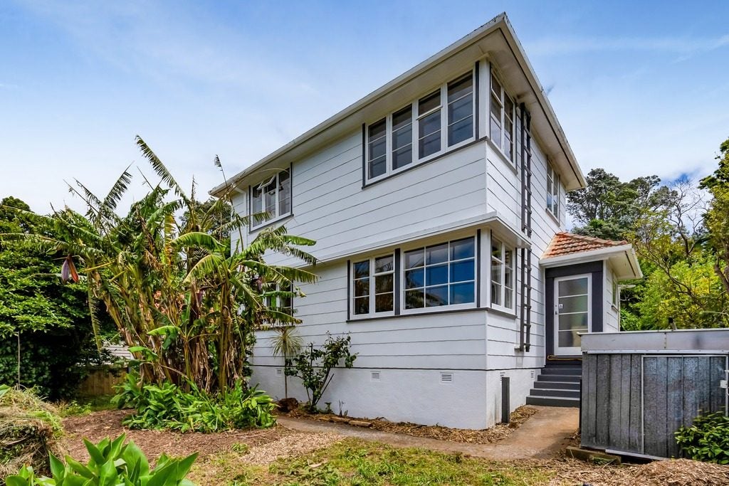 26 Glenpark Avenue, Frankleigh Park, New Plymouth - Carousel 22