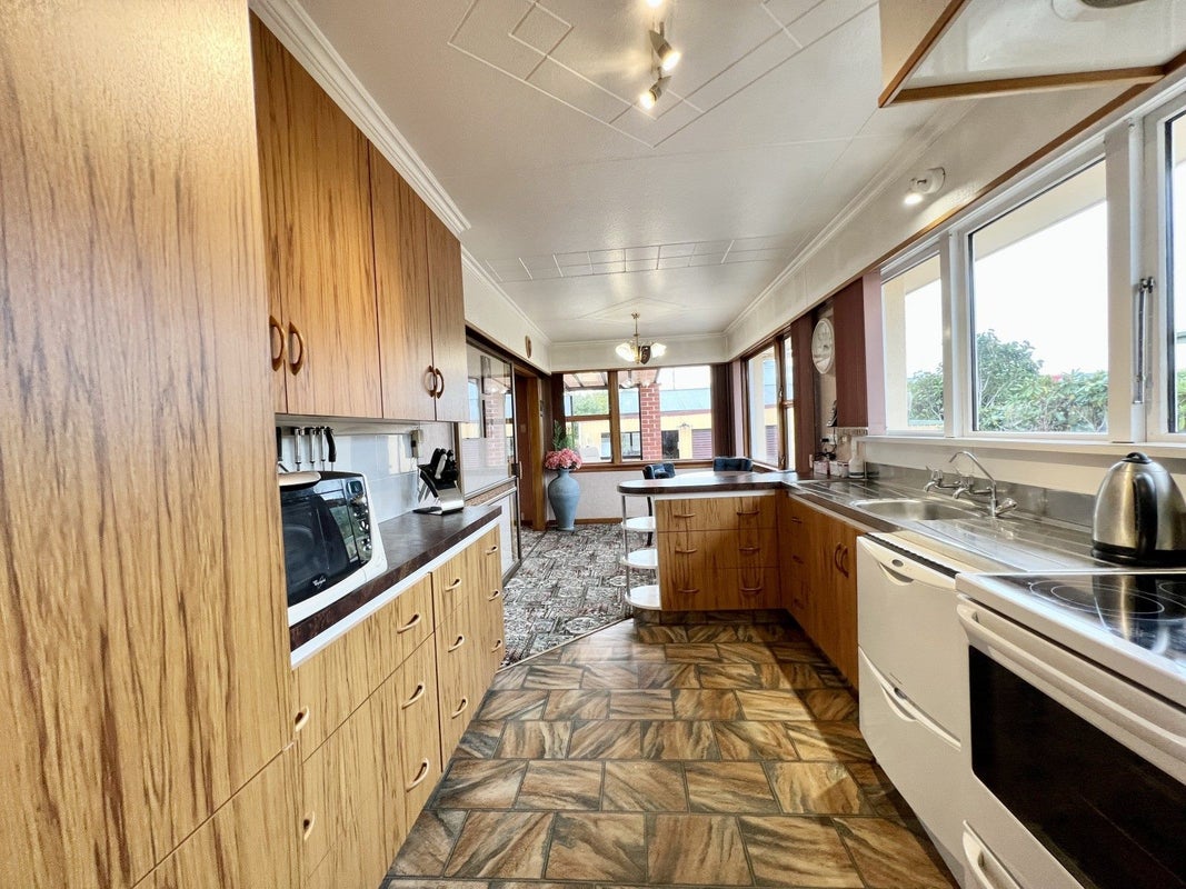 224 Teviot Street, Georgetown, Invercargill - Carousel 2