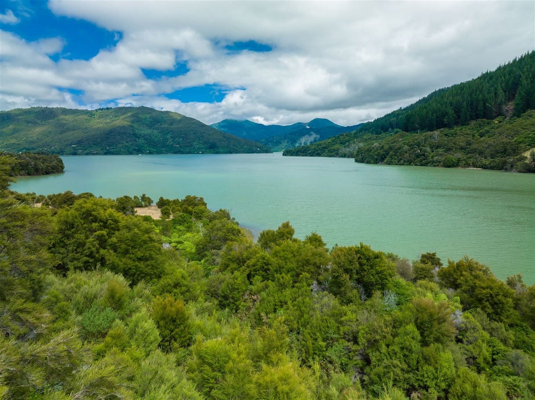 7 Tai Close, Kaiuma Bay, Havelock - Carousel 29
