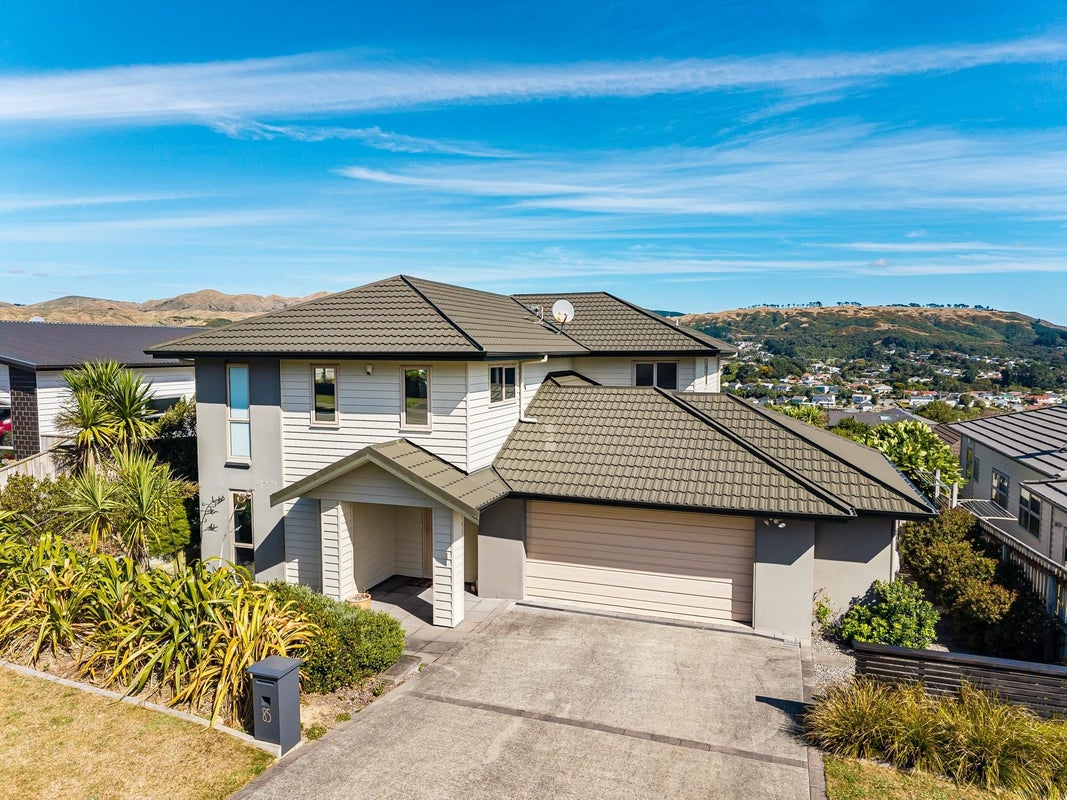 85 Aotea Drive, Aotea, Porirua - Carousel 1