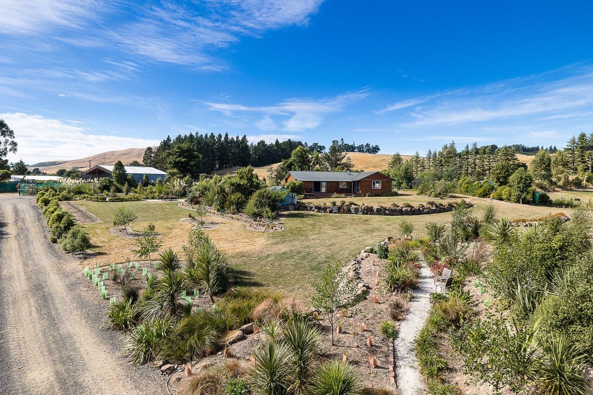 54 Stenhouse Road, Mount Trotter, Palmerston - Carousel 1