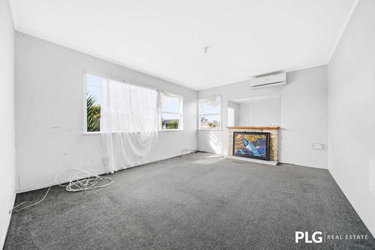 156 Hall Avenue, Favona, Auckland - Carousel 2