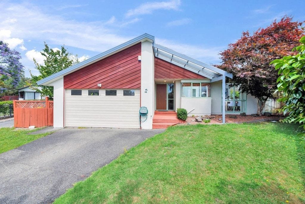 38 Harbour Lights Close, West Harbour, Auckland - Carousel 1