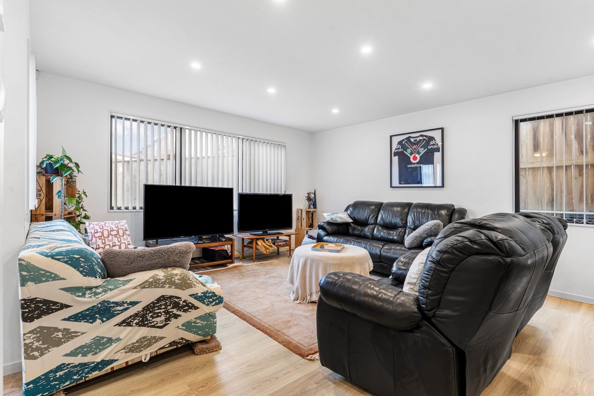 1036B New North Road, Mount Albert, Auckland - Carousel 2