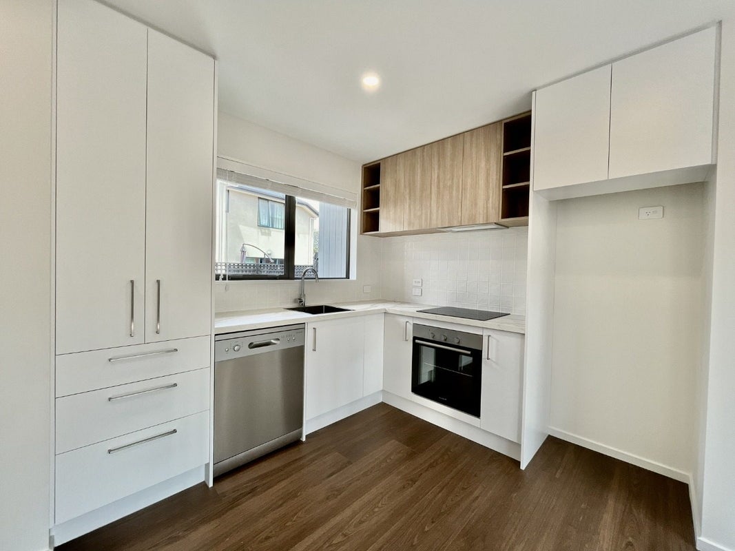 4/94 Mathesons Road, Phillipstown, Christchurch - Carousel 2