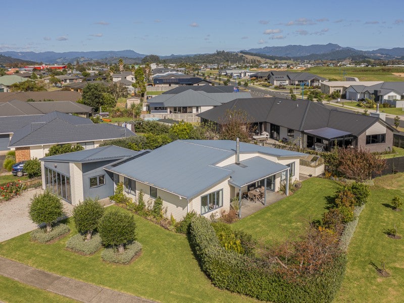 13 Jacaranda Drive, Whitianga, Whitianga - Carousel 1