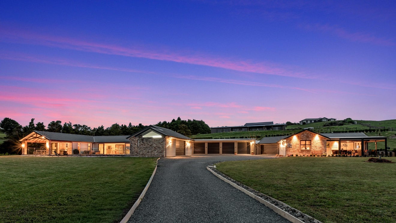 56 West Ridge Road, Maunu, Whangarei - Carousel 1