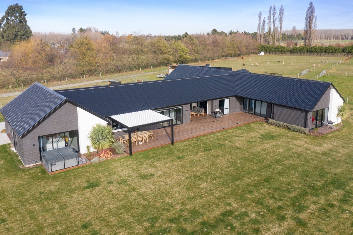 162 Beach Road East, Elgin, Ashburton - Carousel 47