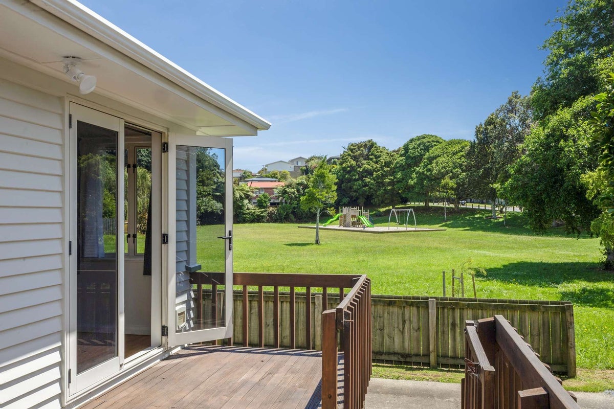 19G Kenmore Street, Westown, New Plymouth - Carousel 2