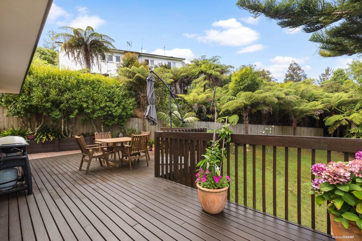 3/14 Charmaine Road, Torbay, Auckland - Carousel 2