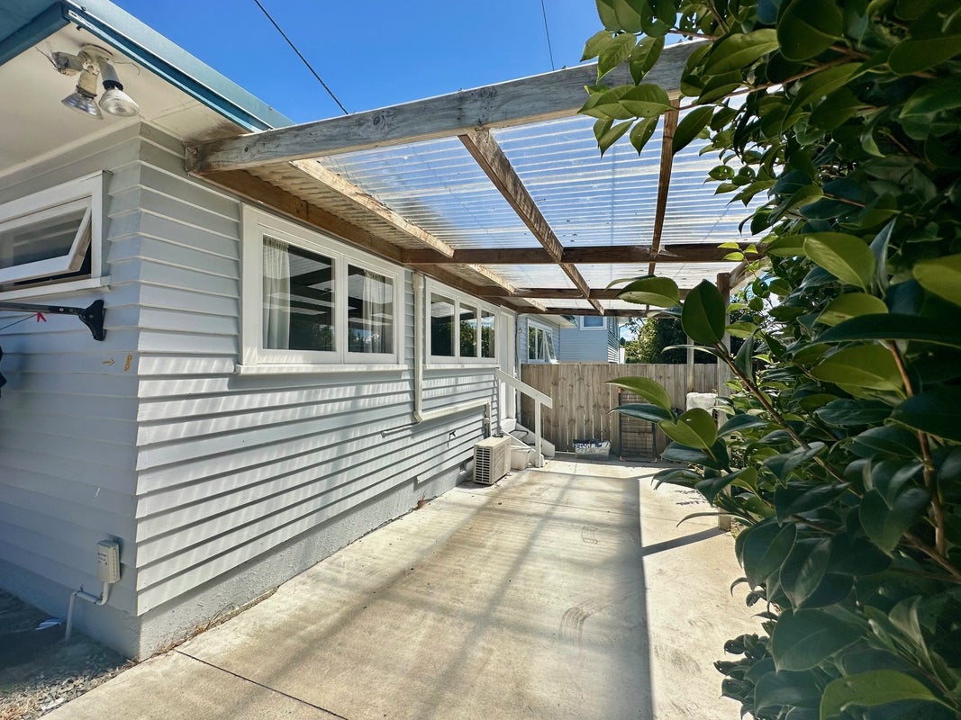 66 Humber Crescent, Gate Pa, Tauranga - Carousel 1