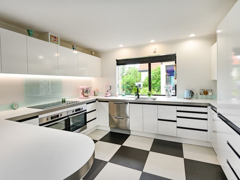 1221 Ada Street, Parkvale, Hastings - Carousel 2