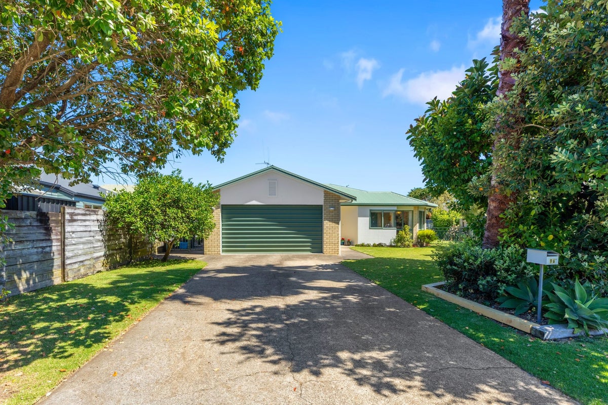 96 Evans Road, Papamoa Beach, Papamoa - Carousel 1
