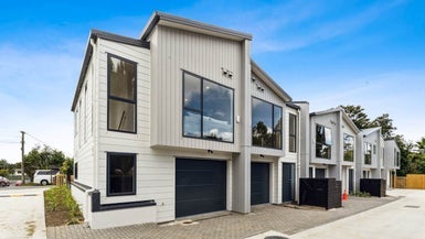 10C Powell Place, Henderson, Auckland - Carousel 1