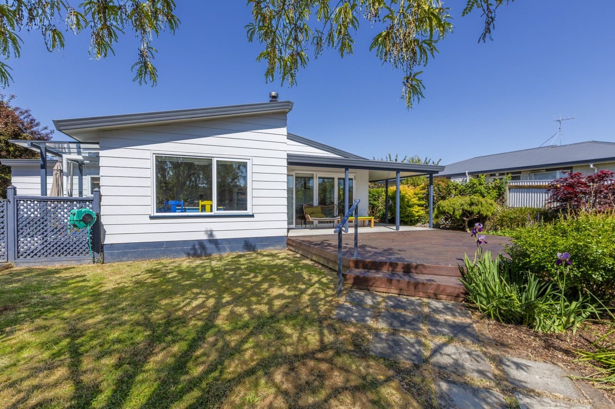 21 Abbot Avenue, Waipawa, Waipawa - Carousel 1