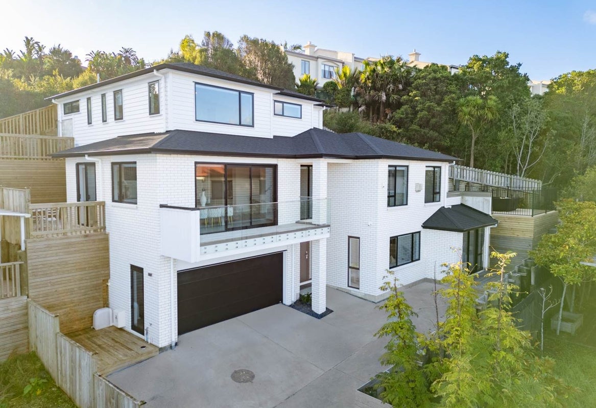 15C Living Stream Road, Albany Heights, Auckland - Carousel 1