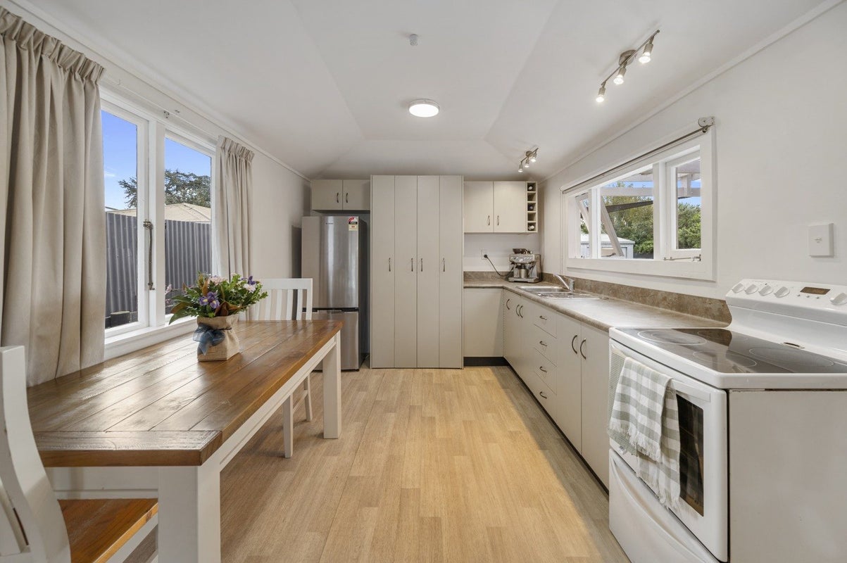 517 Main North Road, Bay View, Napier - Carousel 2